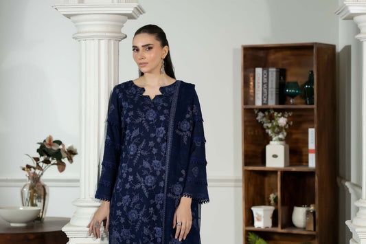 NOOR-E- FAJAR  SASSI EMBROIDERED KARANDI   &  EMBROIDERED CHIFFON DUPATTA