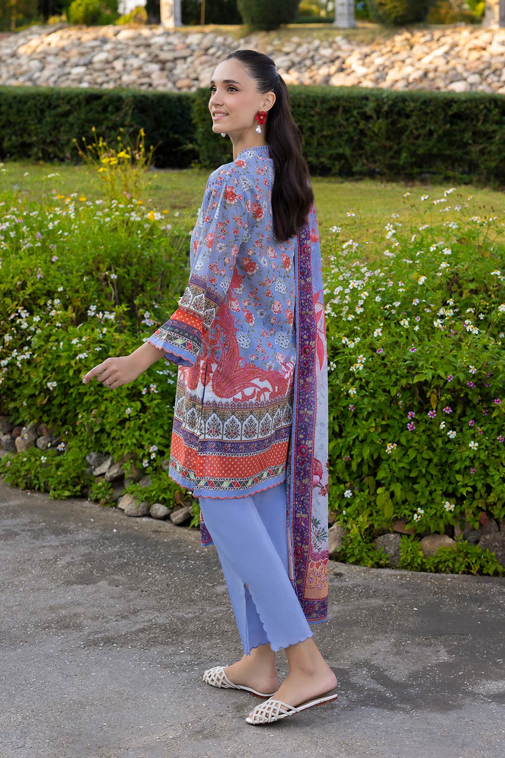 Gul Ahmed Printed Lawn Collection - Image 2
