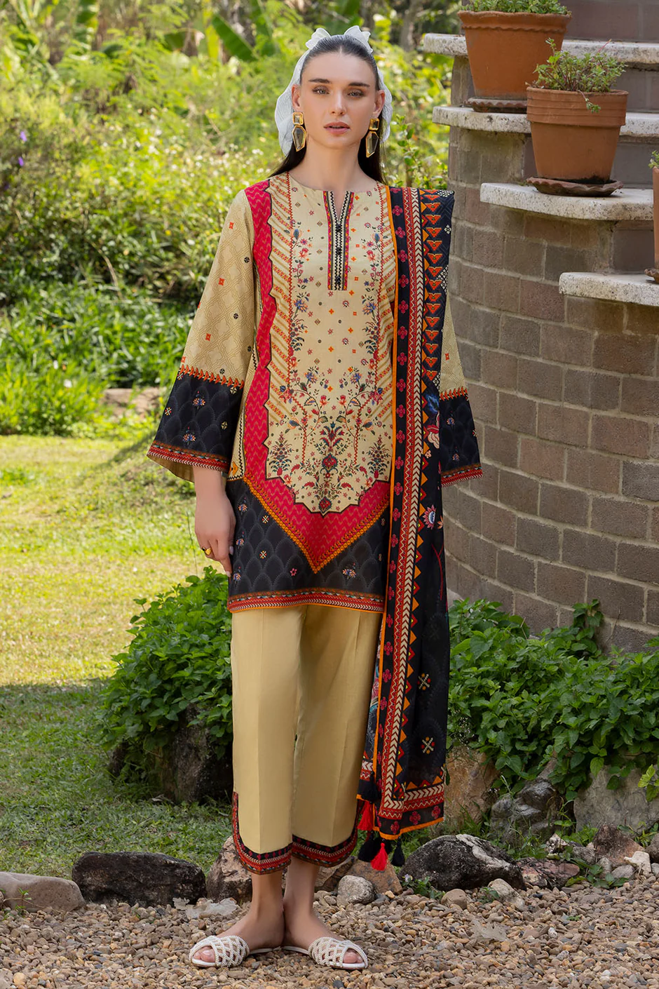 Gul Ahmed Printed Lawn Collection - Image 25