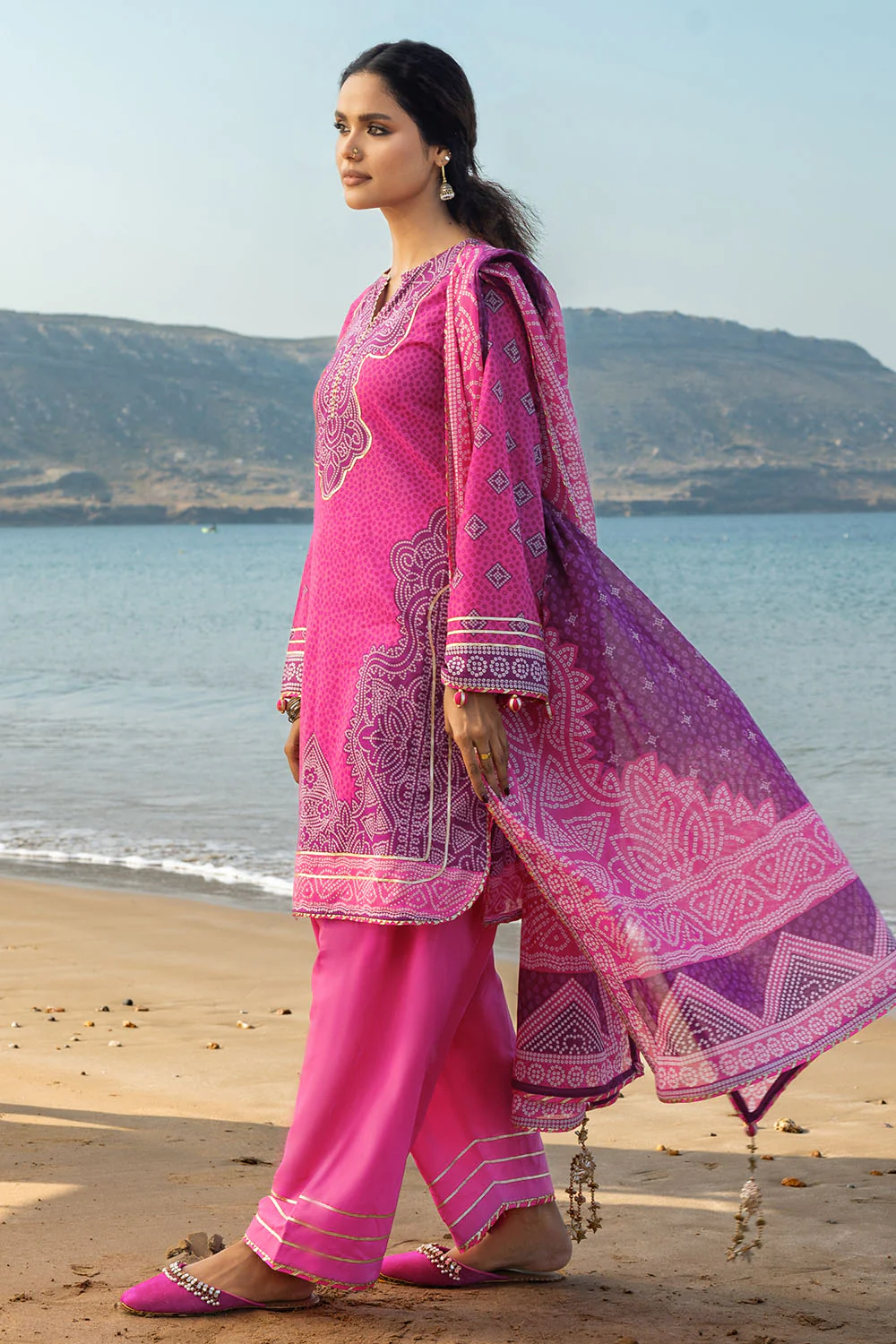Gul Ahmed Printed Lawn Collection - Image 33