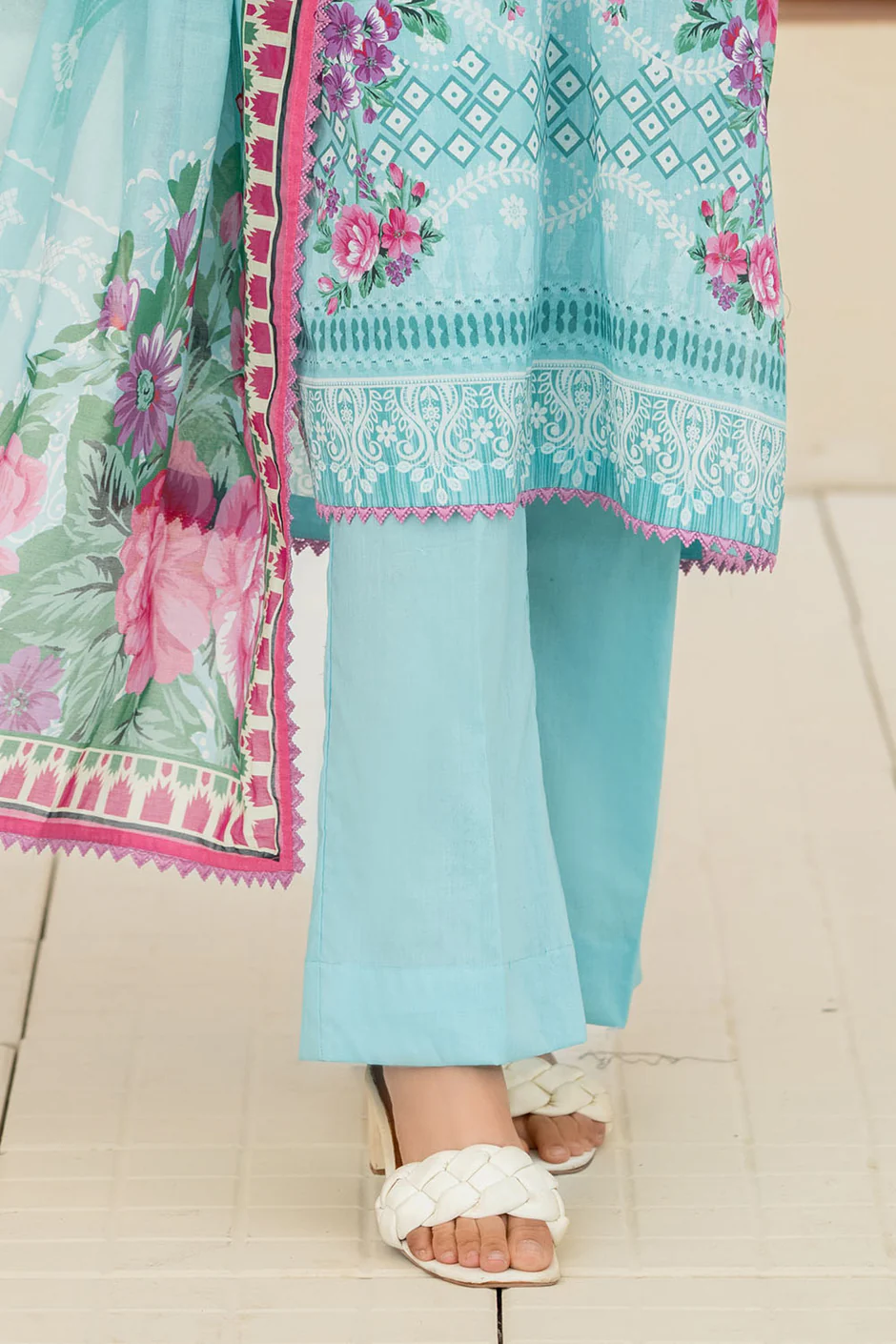Gul Ahmed Printed Lawn Collection - Image 64