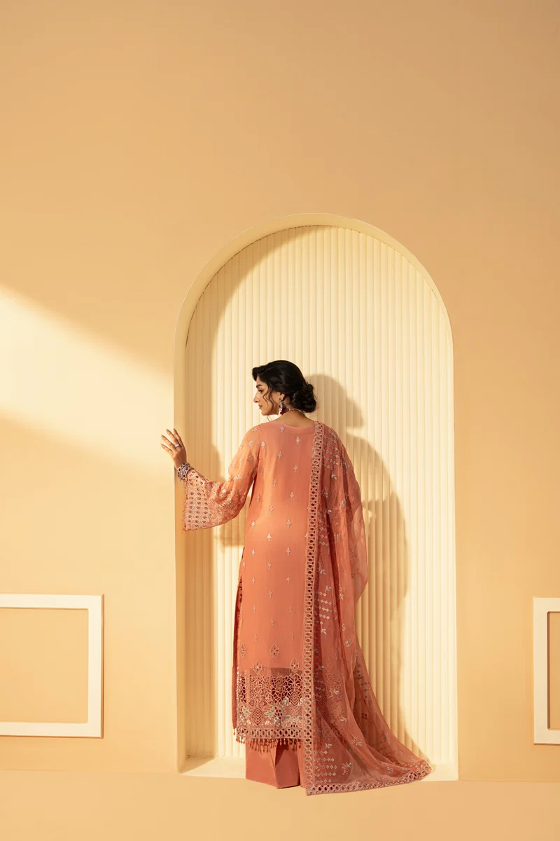 PETITE ORCHID - Image 3